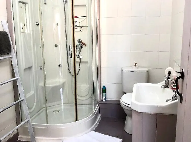 Hébergement de vacances Le De La Maison Des Chats - En Quercy *